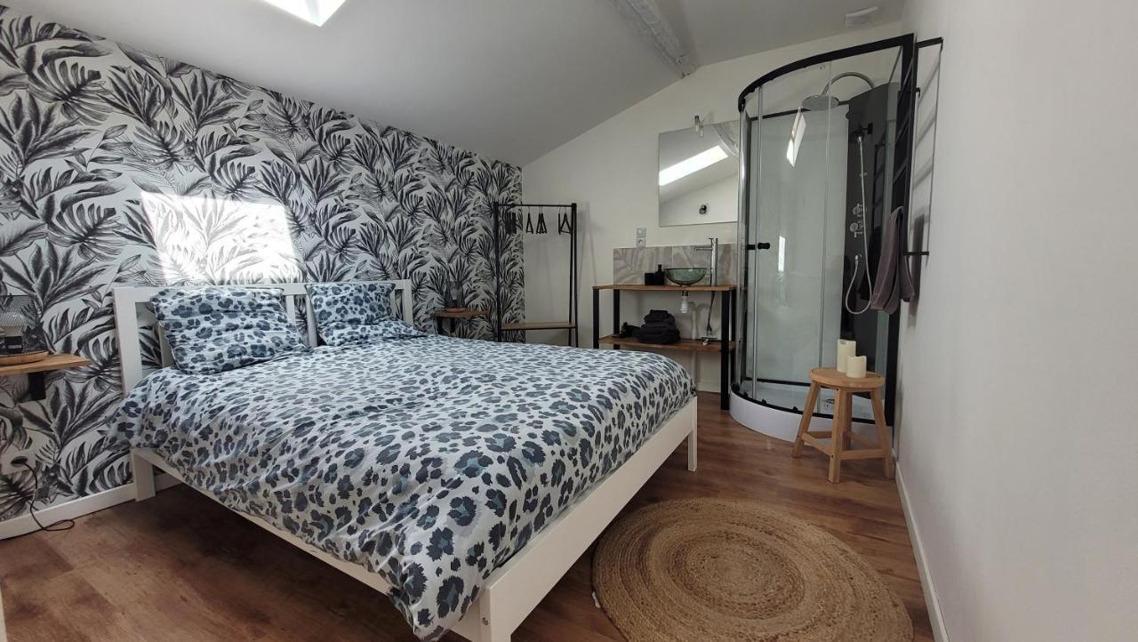 Jean-Antoine Mondesir Apartment Монтобан Екстериор снимка